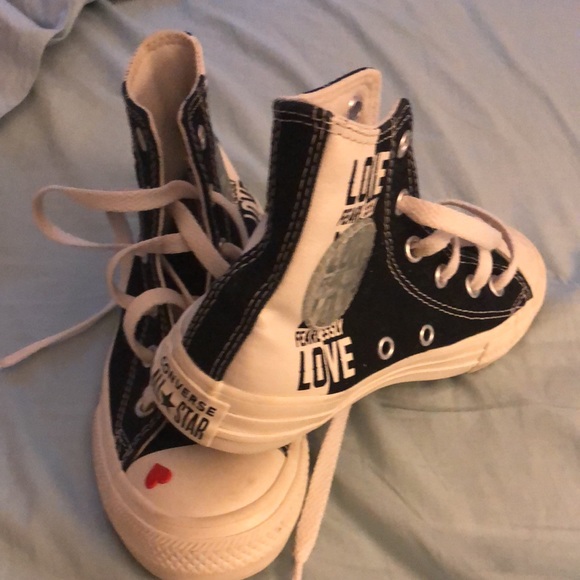 Girls Exclusive Converse - Picture 4 of 5